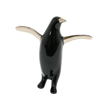 Classic Penguin by Loet Vanderveen